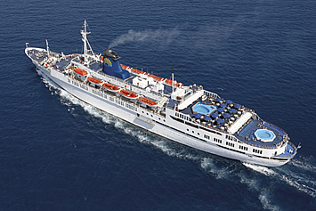 Louis Ivory Cruise Ship - see her specifications.