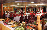 restaurant dining on your cruise ship